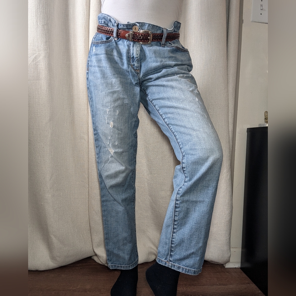 Low Rise Distressed Boyfriend Jeans
